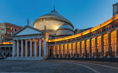 Gli studenti della Scuola Secondaria a Napoli per "la Piazza Incantata"